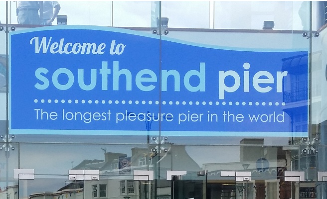 Southend Pier - najdluzsze molo na swiecie w Southend-on-Sea w Anglii