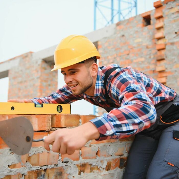 Praca nad budowie, czyli jak zostać pracownikiem budowlanym w Wielkiej Brytanii?