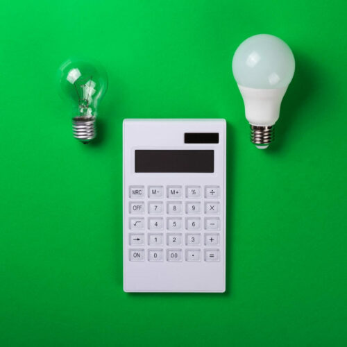 Kalkulator zużycia prądu i kosztów energii elektrycznej w UK 📱