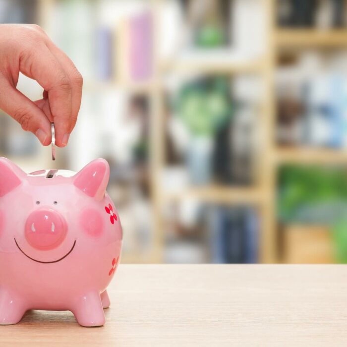 Jak zacząć oszczędzać na emigracji w UK? 💰
