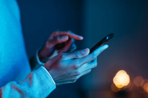 Jak sprawdzić kto dzownił w UK