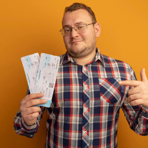 Jak znaleźć tanie bilety lotnicze z UK do Polski?