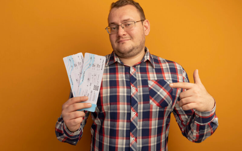 Jak znaleźć tanie bilety lotnicze z UK do Polski