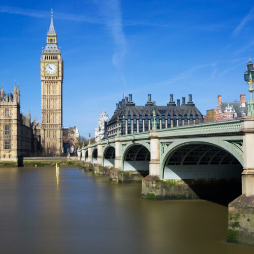 Brytyjski rząd inwestuje w kadry żłobków i przedszkoli. Nowe stypendia na studia dla opiekunów