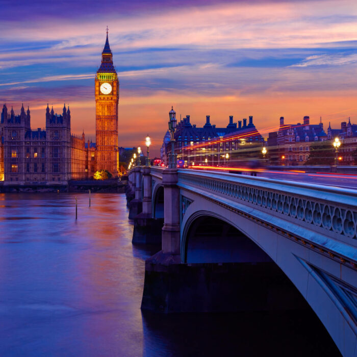 Ptasia grypa w Anglii: znoszenie stref, ale obowiązek utrzymania drobiu w zamknięciu pozostaje